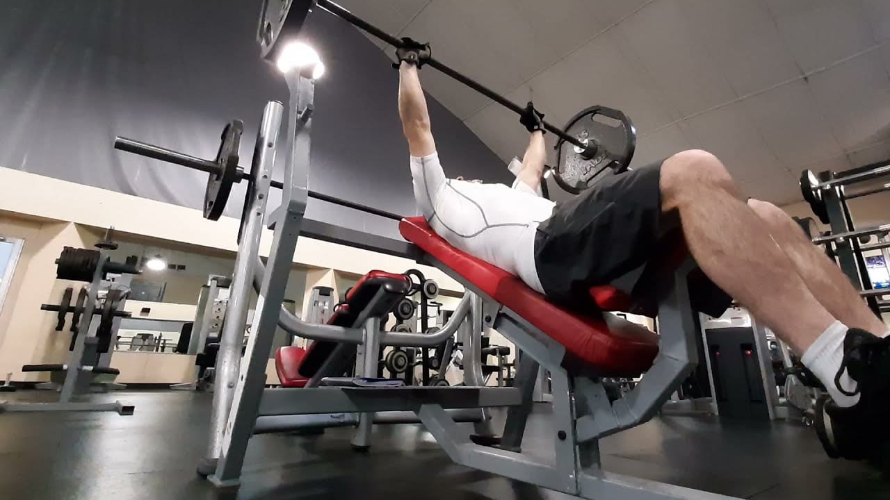 Best Incline Bench Press Angle for Muscle Growth
