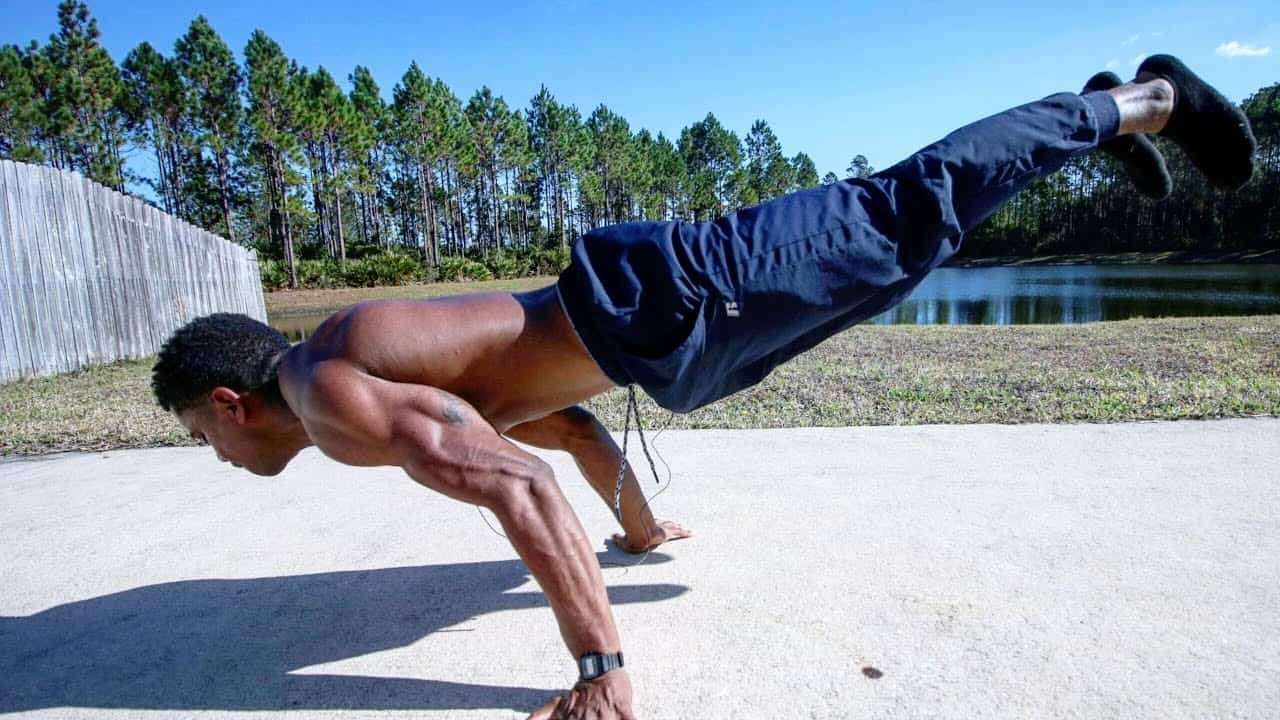 10 Best Calisthenics Shoulder Exercises You Should Try